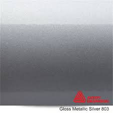 Avery Gloss Metallic Silver, rozmer 1,52m x 0,8m